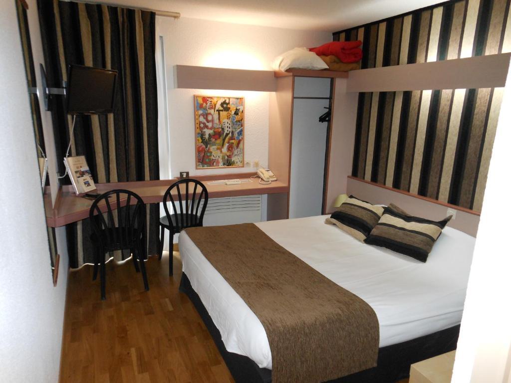 Hotel Eclipse Magnanville Habitación foto